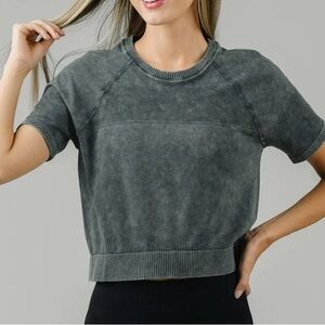 Zyia Charcoal Aurora Seamless T